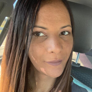 Verónica M., California